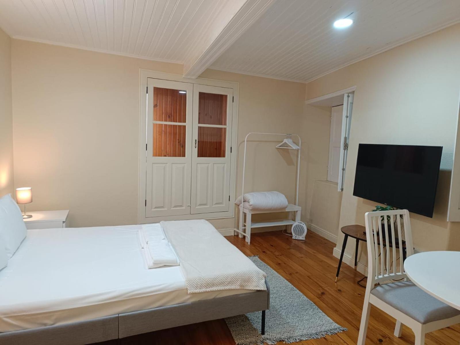 Appartamento Casa Camoes Bragança Esterno foto